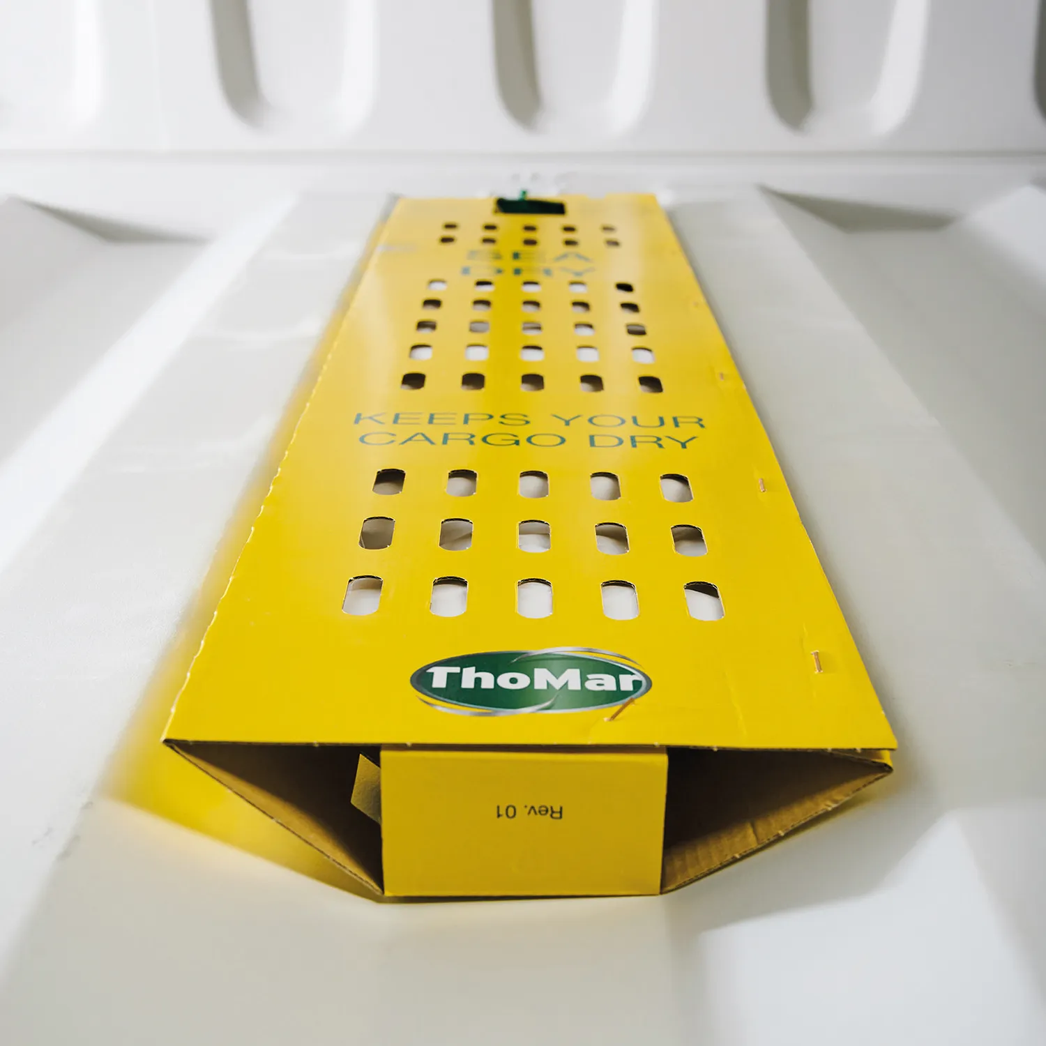 Immagine prodotto ThoMar SeaDry Pole V essiccante per container verticale applicazione nella scanalatura del container