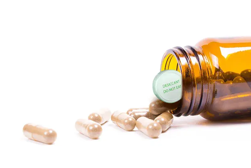 ThoMar CapDryy droogmiddelcapsules toepassing in Nutrical container