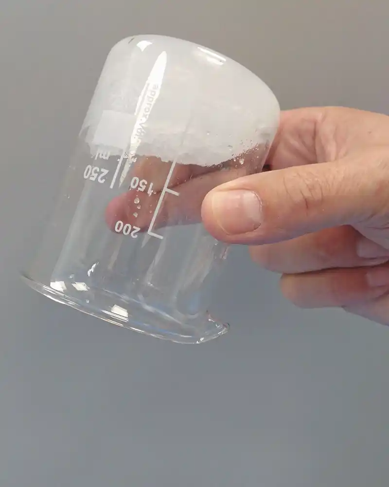 liquid-absorber-test-3.webp