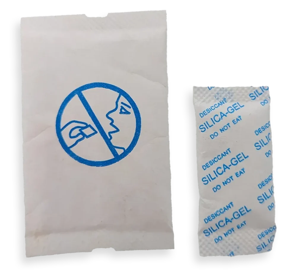 Comparaison de sachets déshydratants personnalisés pour blisters et de sachets déshydratants standard